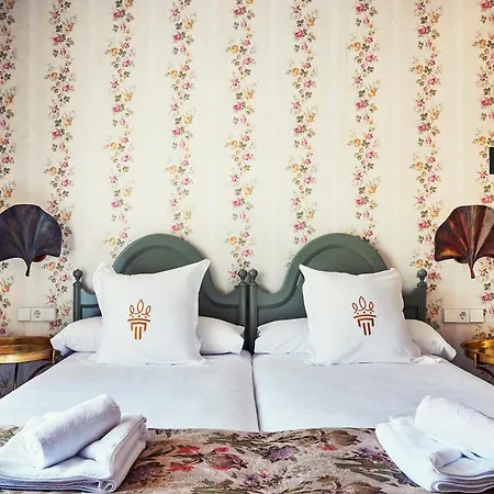 Casa Palacio Reina De Tardajos Hotel *