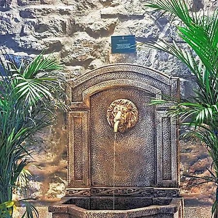 Casa Palacio Reina De Tardajos