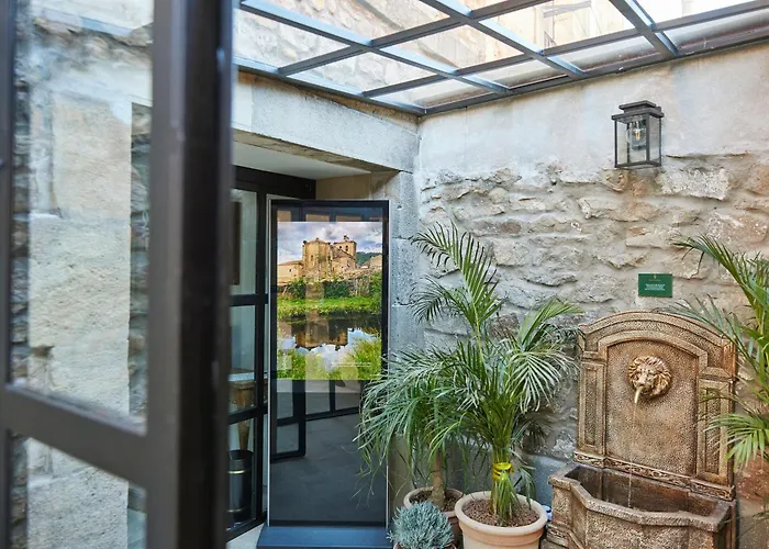 Casa Palacio Reina De Tardajos Hotel *